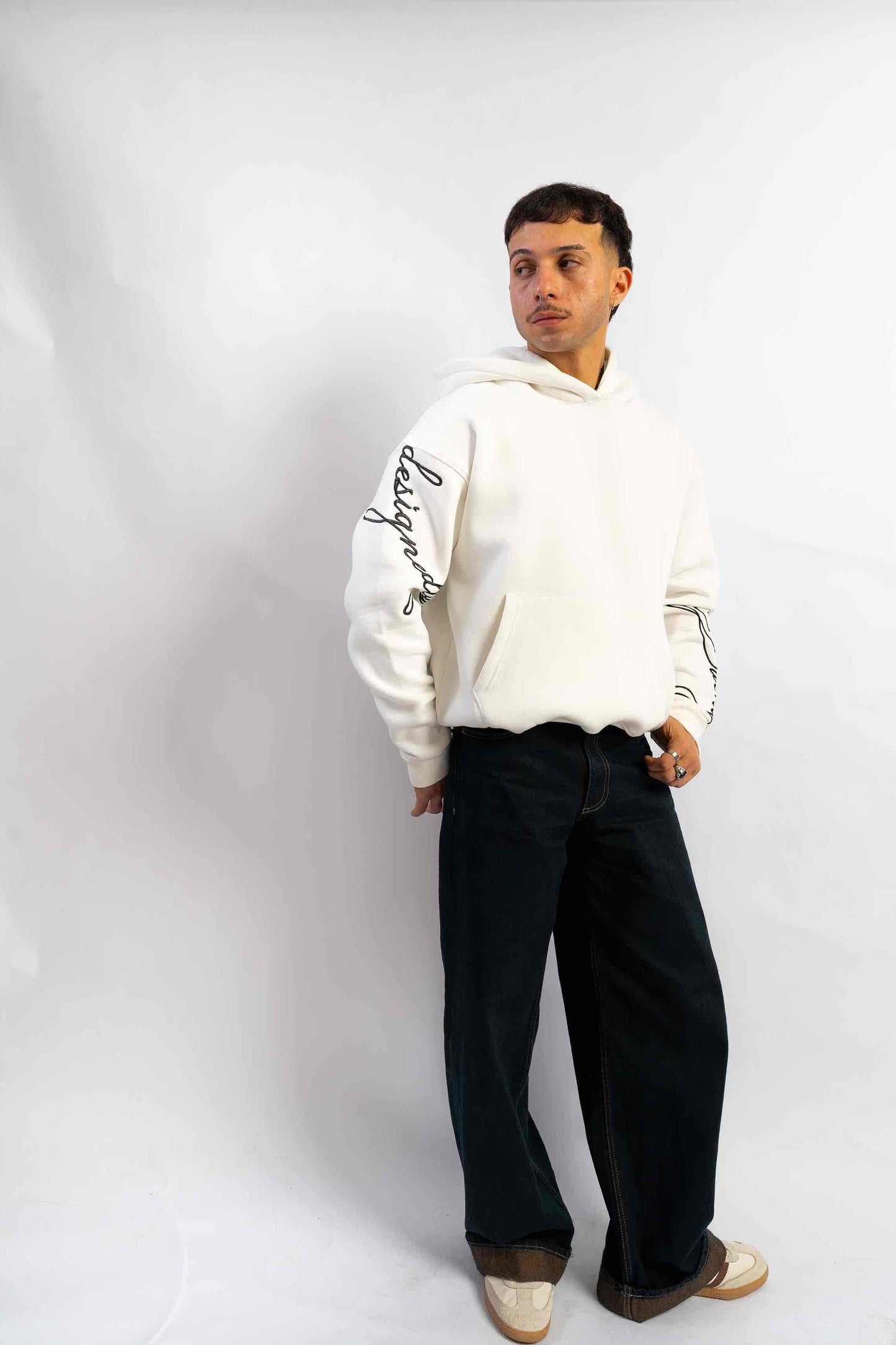 kinda basic, but pretty in White