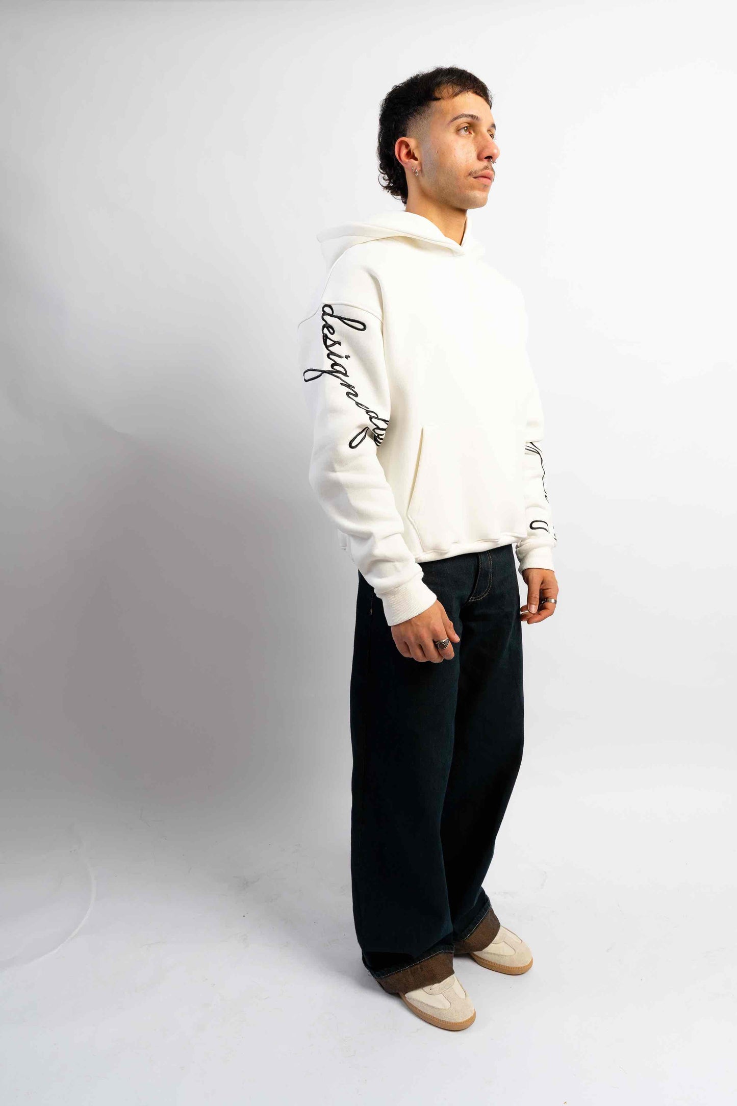 kinda basic, but pretty in White