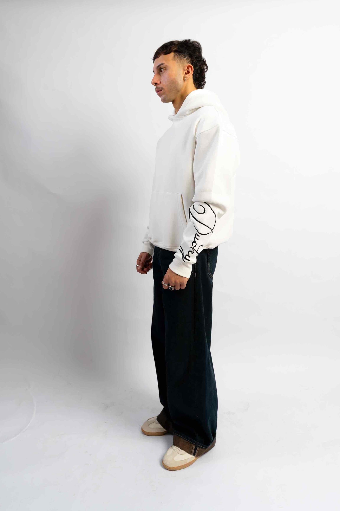 kinda basic, but pretty in White